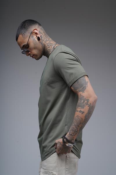 Pis Yaka Kolu Katlamalı Regular Kalıp Düz Basic Erkek Tişört