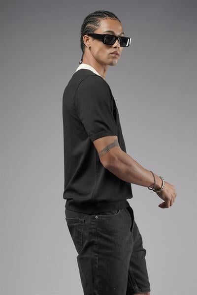 Polo Yaka Reglan Kol Regular Kalıp Triko Tişört