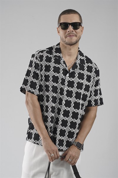 Regular Kalıp Desenli Nefes Alan Erkek Gömlek