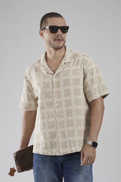 Regular Kalıp Desenli Nefes Alan Erkek Gömlek