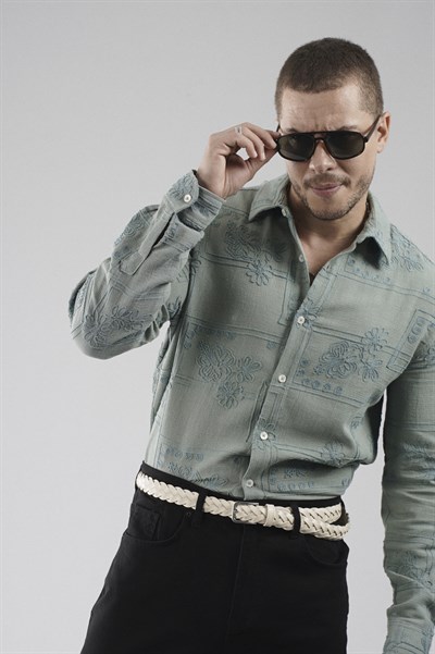 Regular Kalıp Nakış Detaylı Kafes Kumaş Nefes Alan %100 Pamuklu Erkek Gömlek