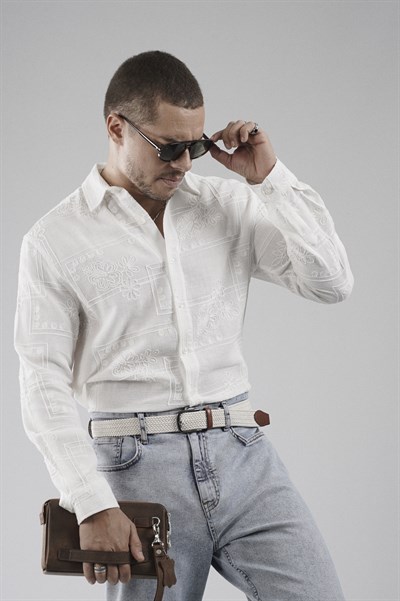 Regular Kalıp Nakış Detaylı Kafes Kumaş Nefes Alan %100 Pamuklu Erkek Gömlek