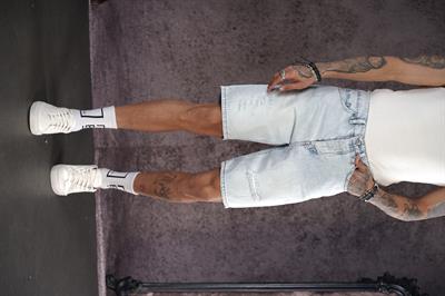 Regular Kalıp Sökük Erkek Kot Şort