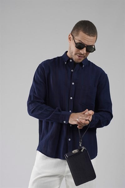 Regular Kalıp Tek Cepli Müslin Erkek Gömlek