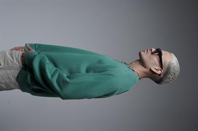 Ribanalı Yaka Reglan Kol Baskılı Oversize Kalıp Sweat