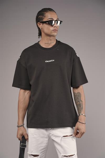 Sırtı Etnik Desenli Baskılı Oversize Kalıp Tişört