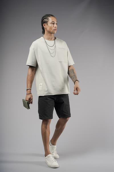 Tek Cepli Pis Yaka Oversize Kalıp Tişört