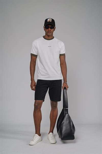 Yaka Kol Bandı Ribanalı Yarım Oversize Kalıp Tişört