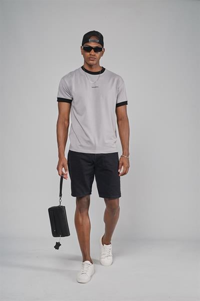 Yaka Kol Bandı Ribanalı Yarım Oversize Kalıp Tişört