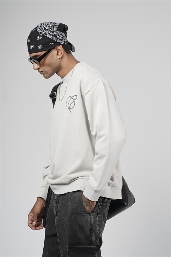 Bisiklet Yaka Baskılı Nakış Detaylı Erkek Sweatshirt