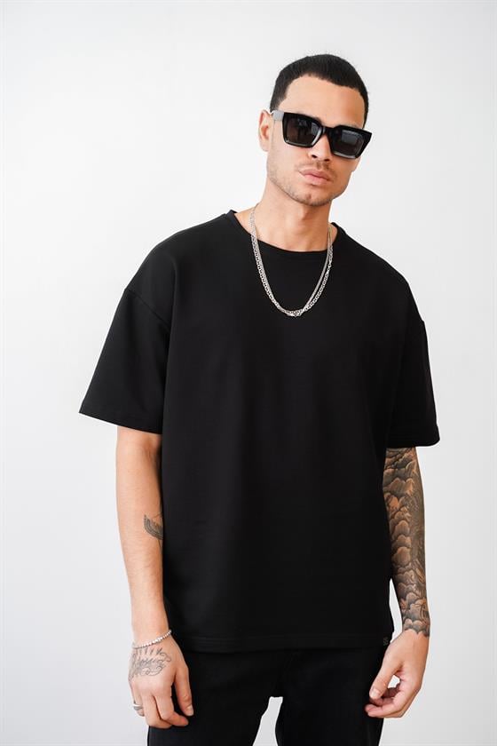 Bisiklet Yaka Battal Boy Oversize Kalıp Basic Tişört