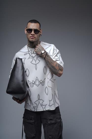 Bisiklet Yaka Desenli Oversize Kalıp Unisex Tişört