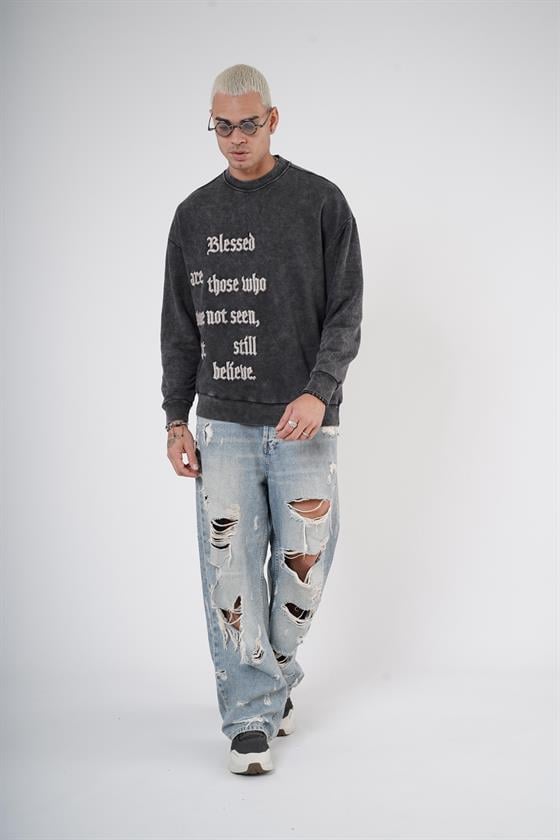 Bisiklet Yaka Yazı Nakışlı Yıkamalı Oversize Kalıp Unisex Sweatshirt