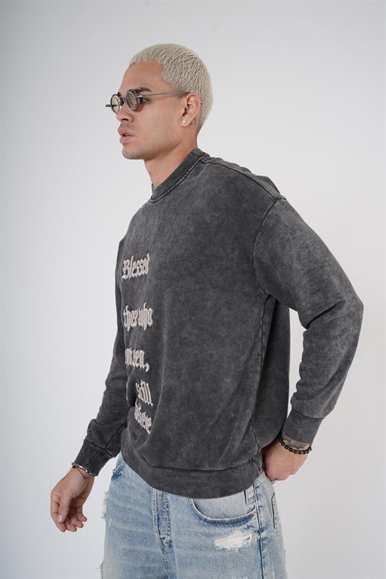 Bisiklet Yaka Yazı Nakışlı Yıkamalı Oversize Kalıp Unisex Sweatshirt