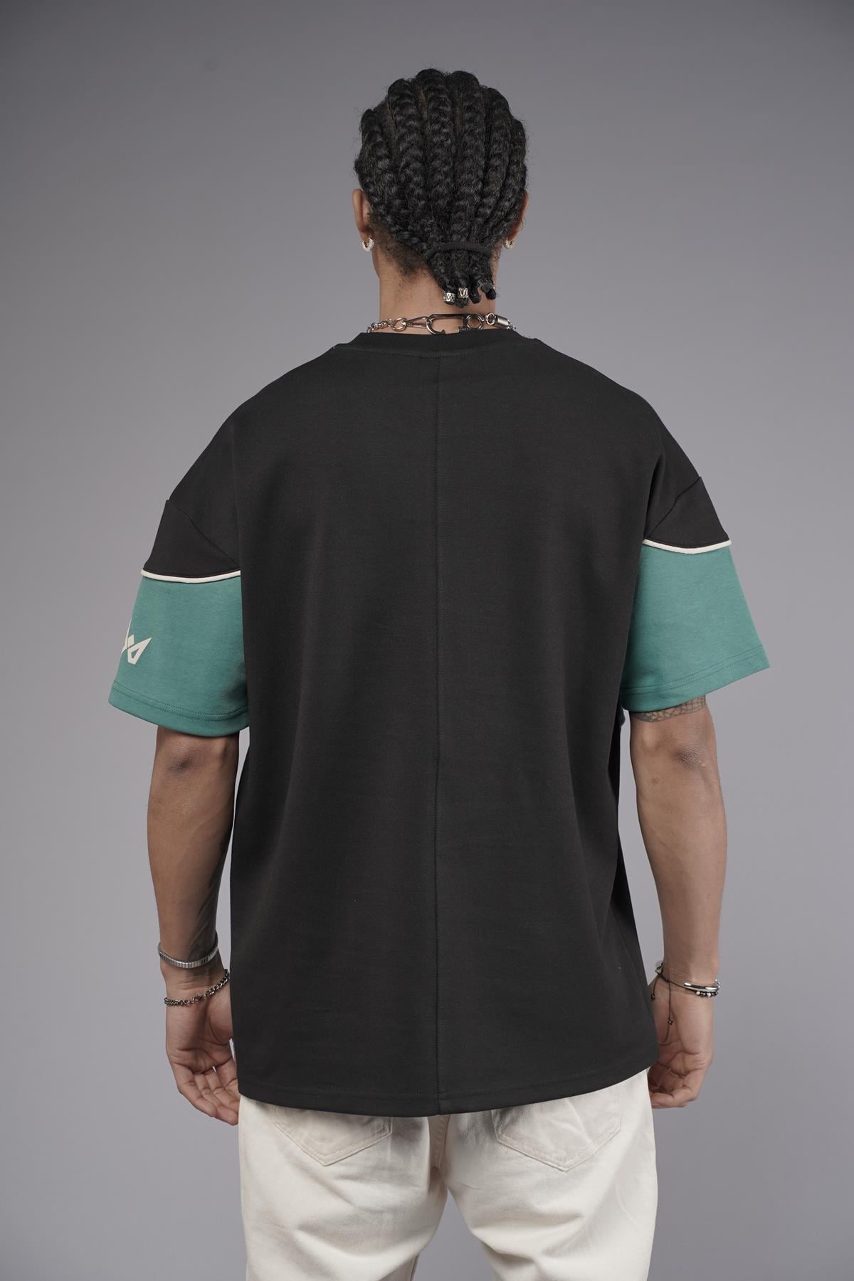 Bisiklet Yaka Garnili Biye Detaylı Oversize Unisex Tişört