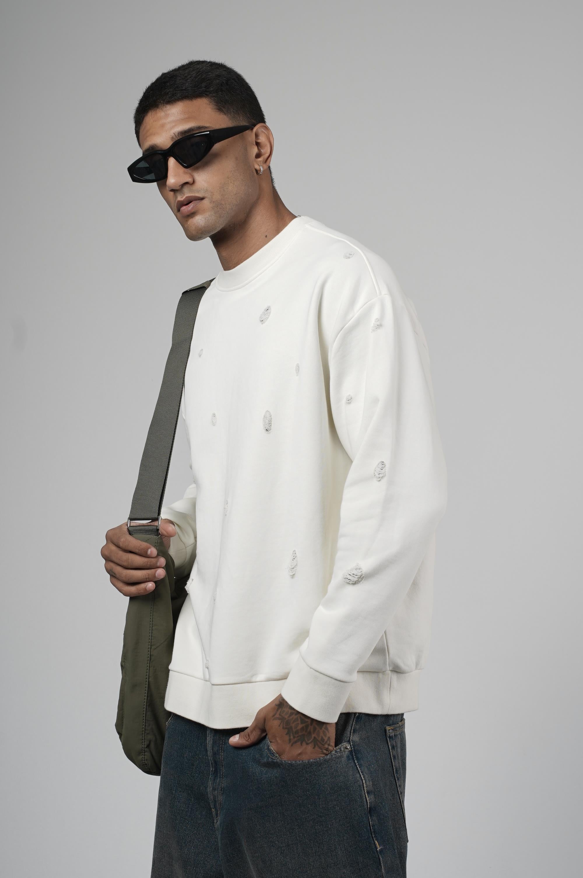 Bisiklet Yaka Lazerli Oversize Kalıp Erkek Sweatshirt