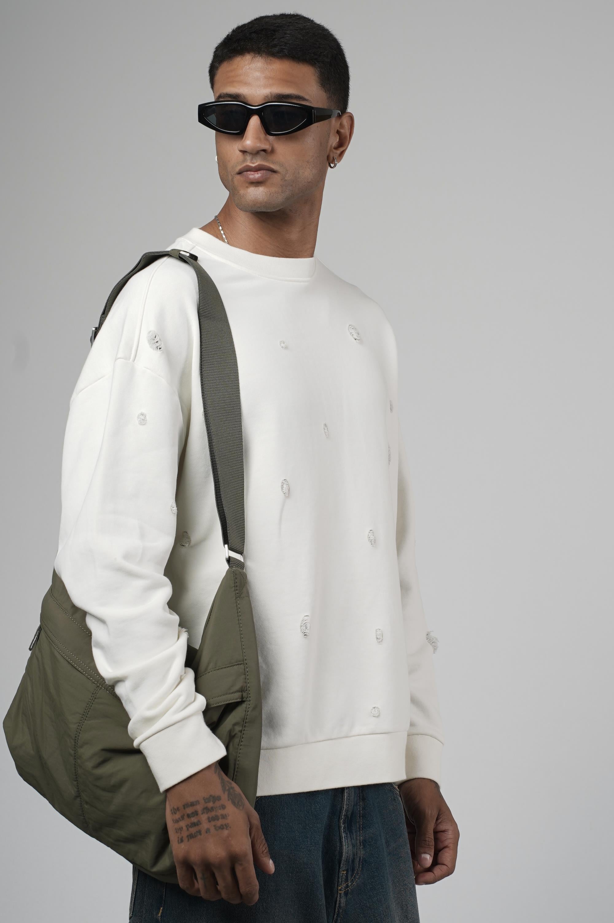 Bisiklet Yaka Lazerli Oversize Kalıp Erkek Sweatshirt