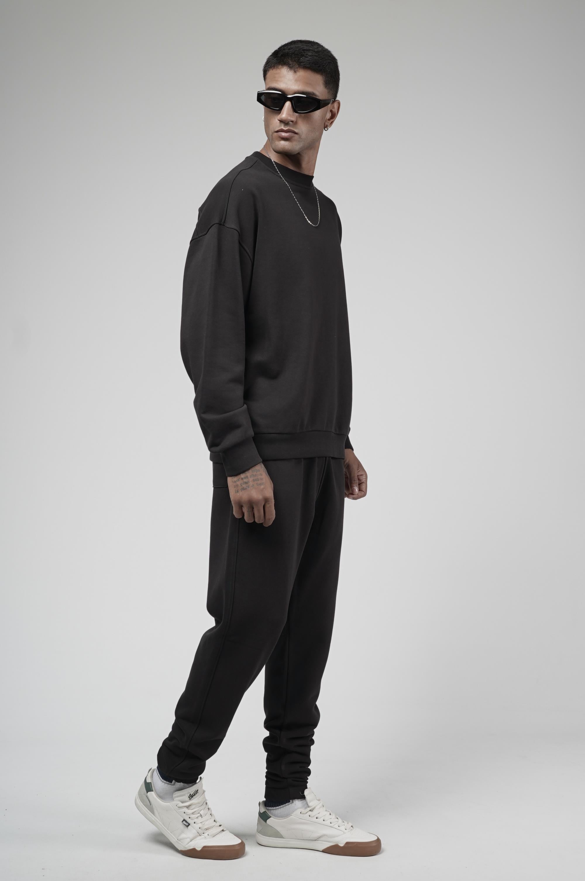Bisiklet Yaka Oversize Kalıp Sweat Pantolon Alt Üst Takım