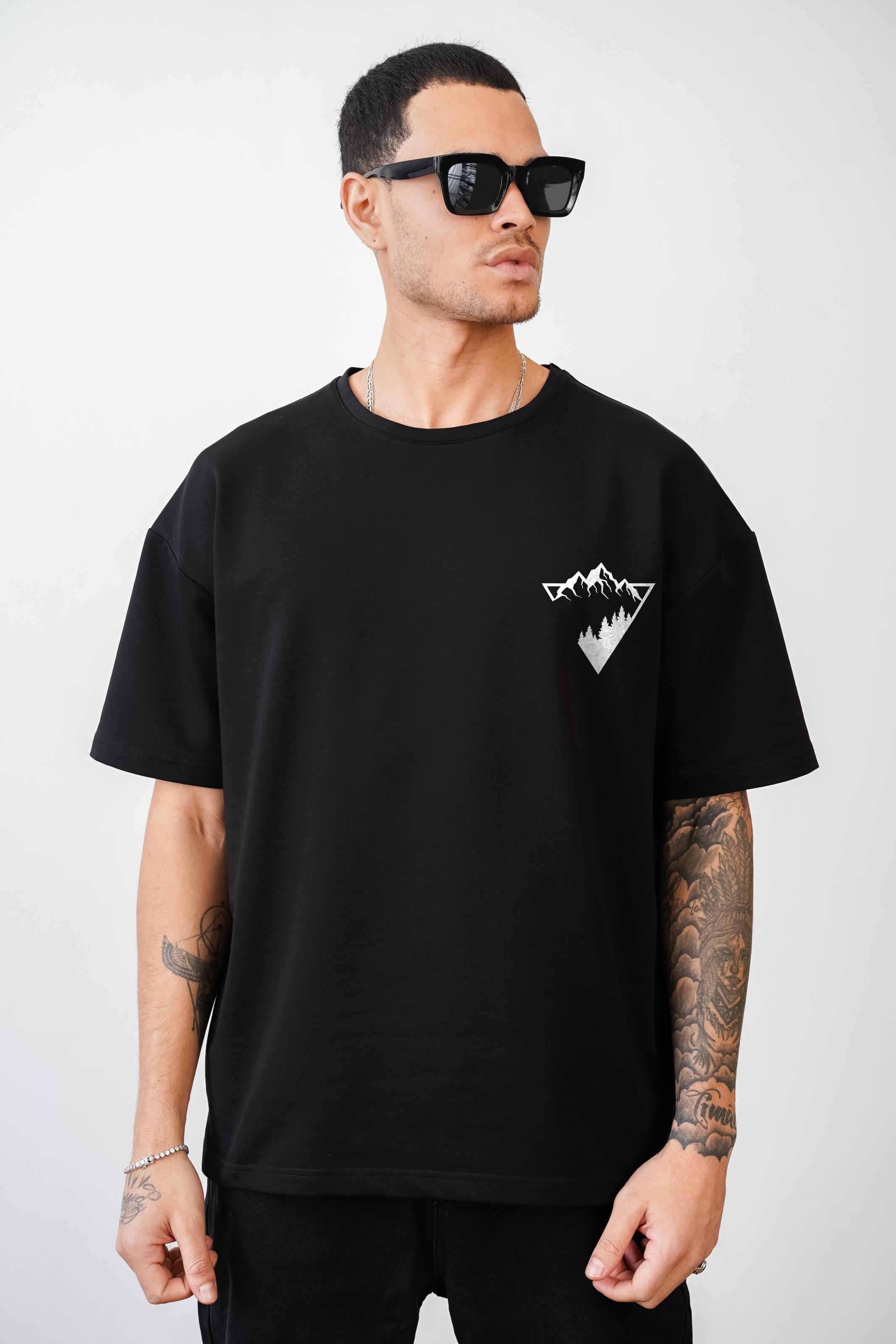 Dağ Baskılı Unisex Oversize Kalıp Tişört