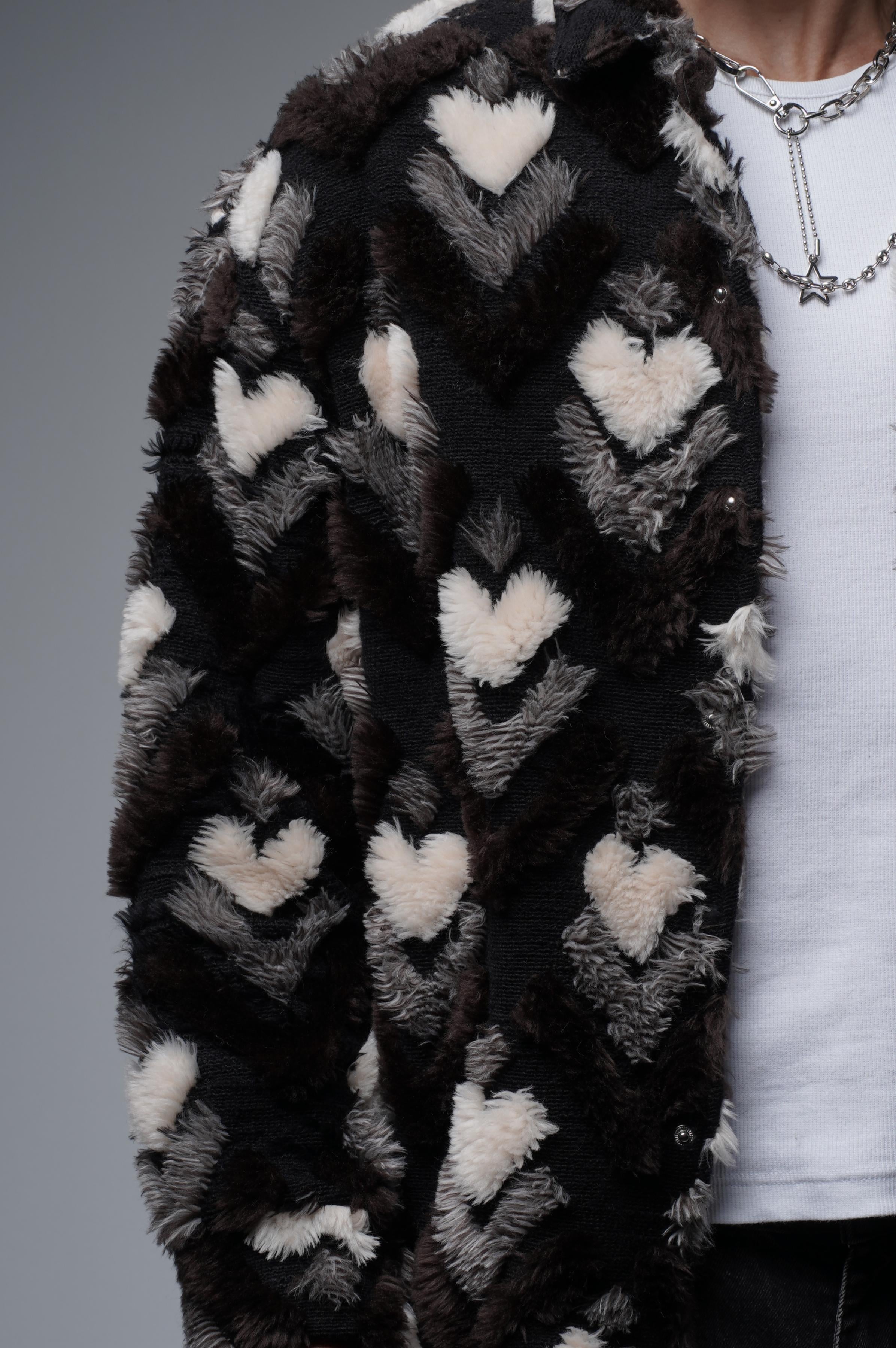 Desenli Gömlek Yaka Çıtçıt Kapamalı Unisex Oversize Kalıp Peluş