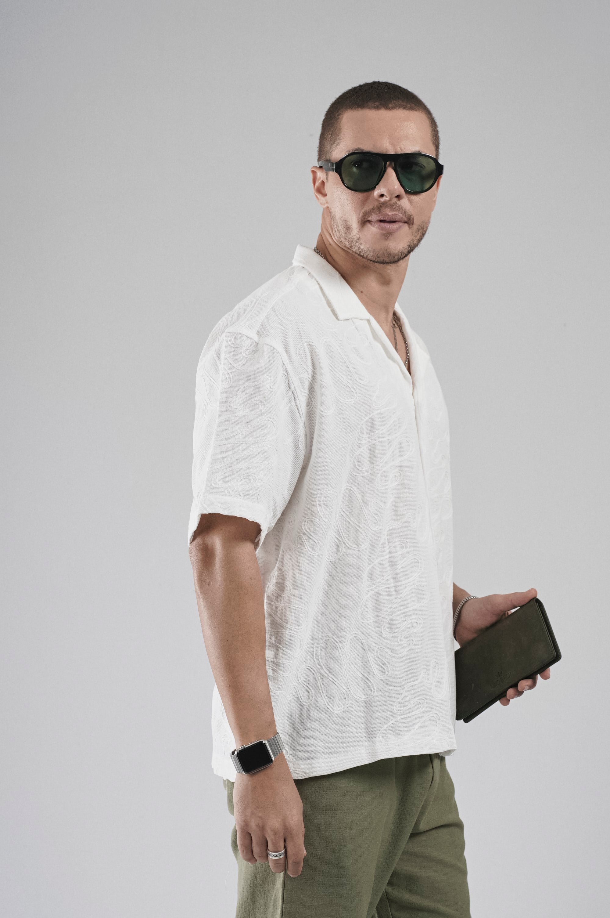 Desenli Nakış Detaylı Regular Kalıp Erkek Gömlek