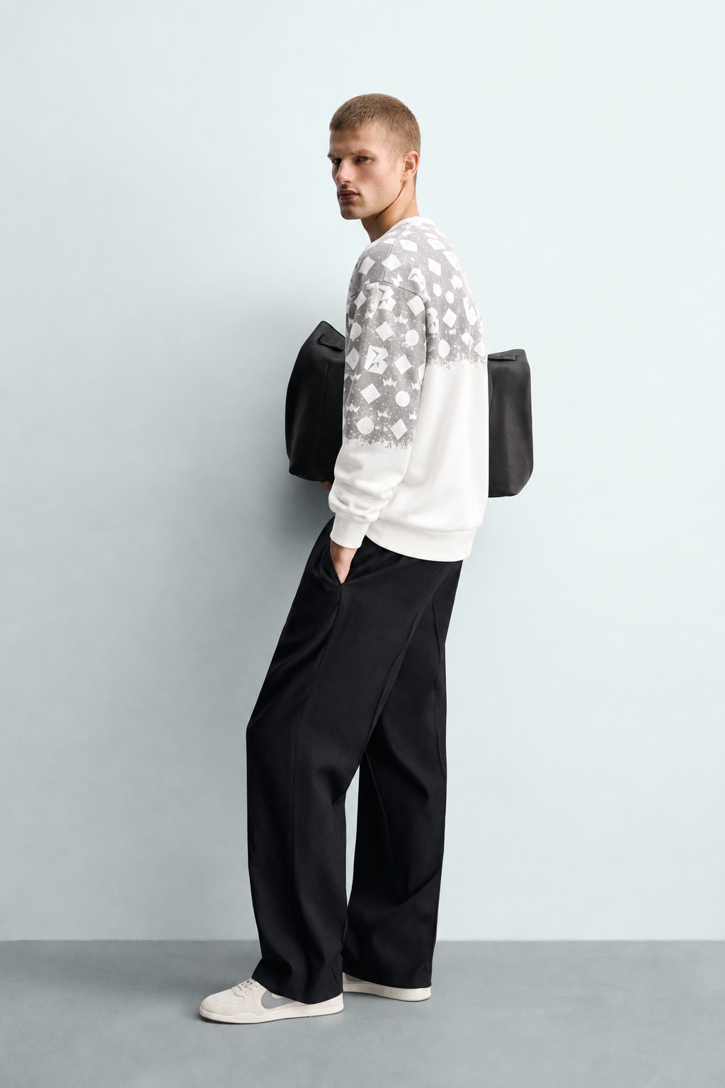 Erkek Geometrik Desen Baskılı Bisiklet Yaka Oversize Sweatshirt