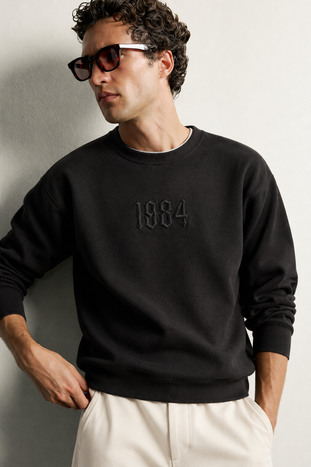 Erkek Ön ve Sırt Kabartma Nakış Detaylı Bisiklet Yaka Oversize Sweatshirt