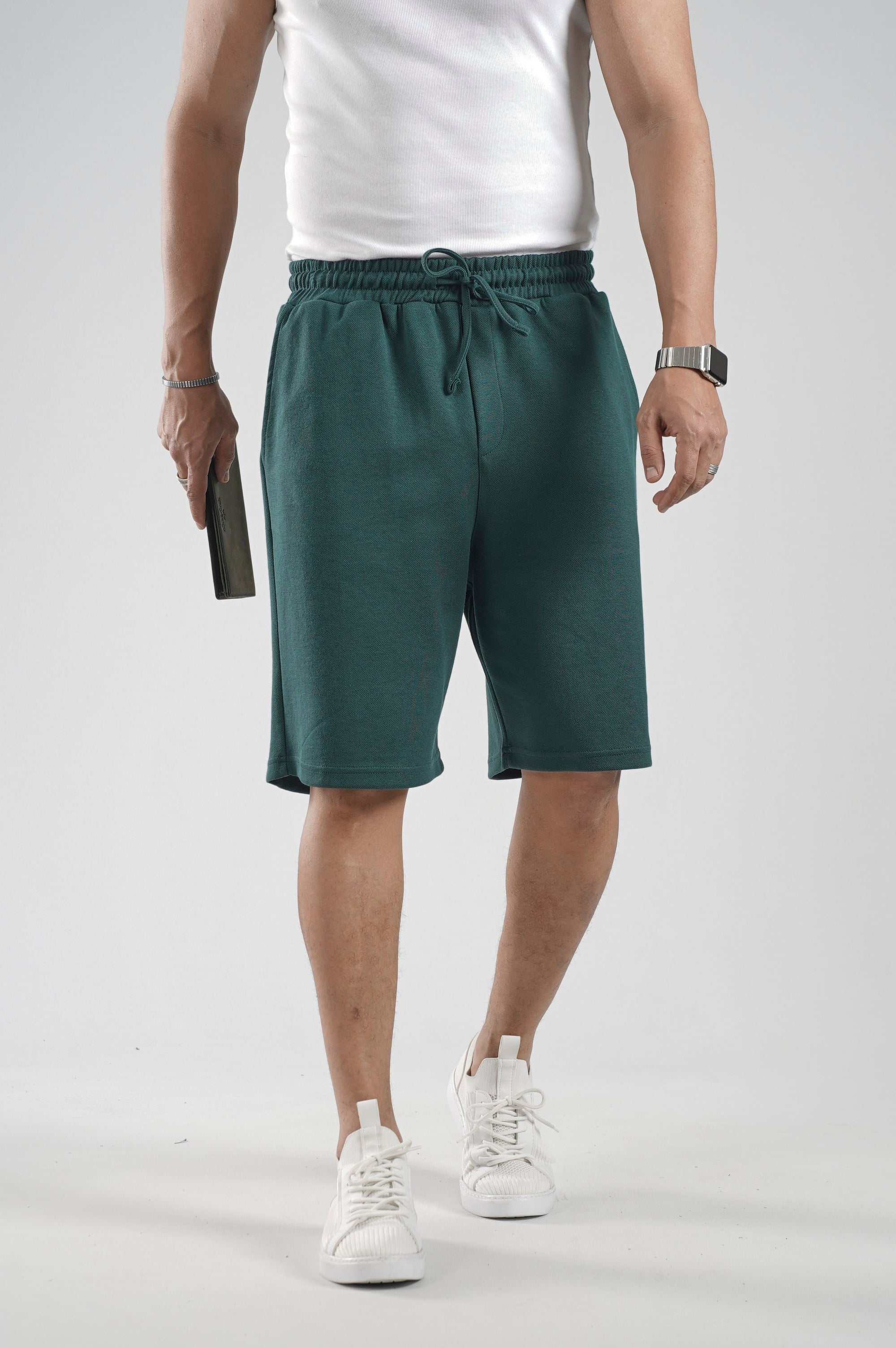 Lastikli Bel Cepli Pike Kumaş Şort