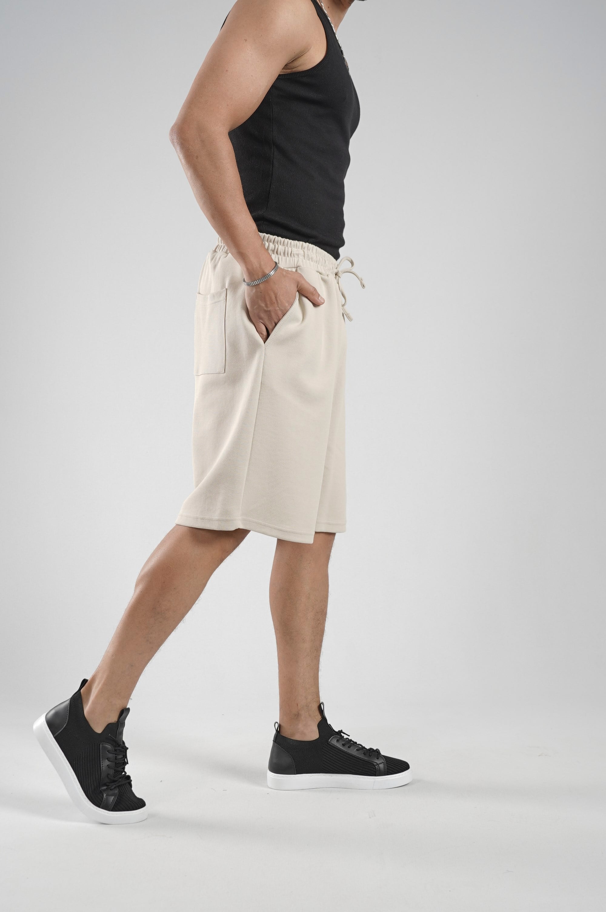 Lastikli Bel Cepli Pike Kumaş Şort