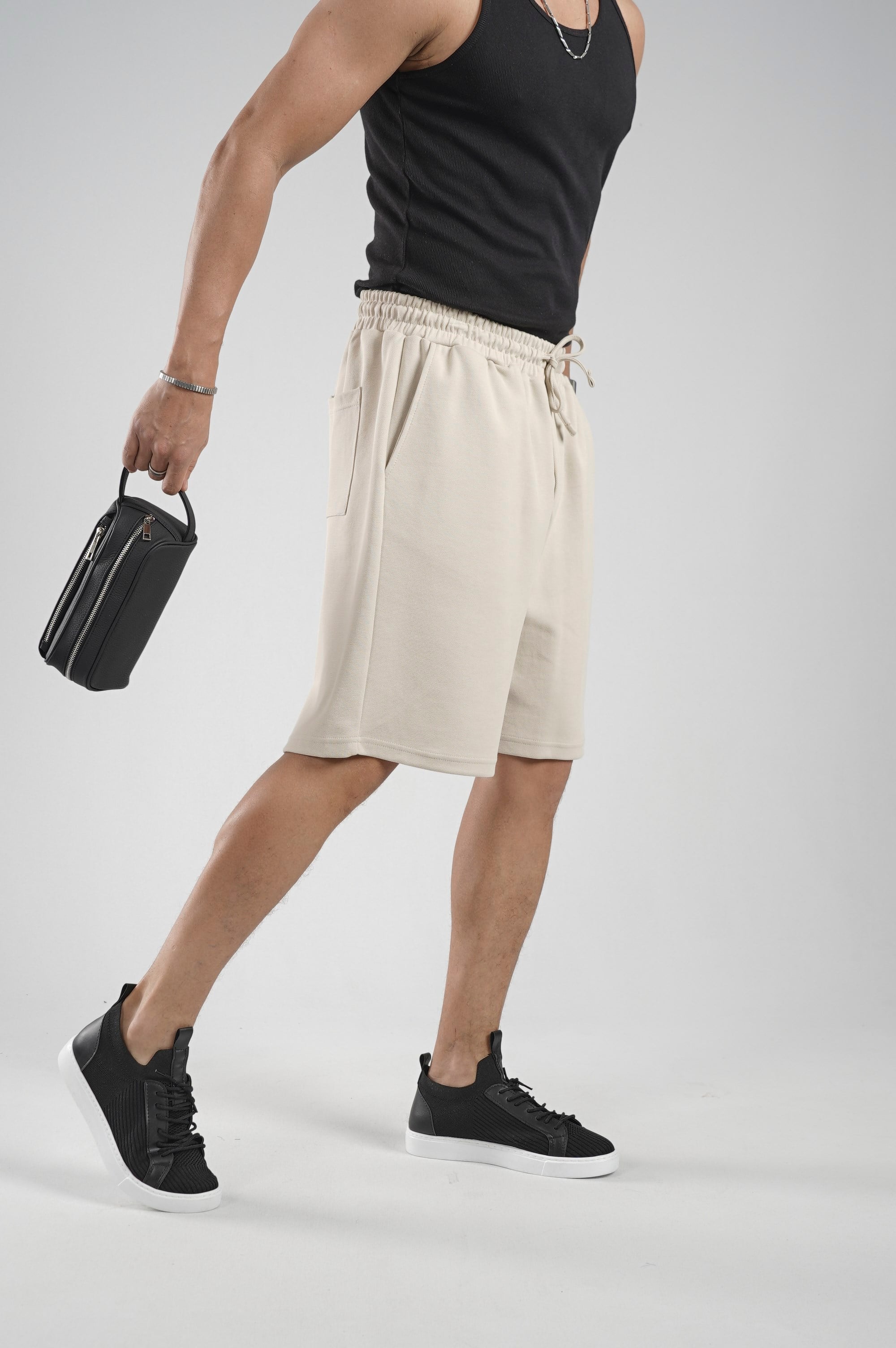 Lastikli Bel Cepli Pike Kumaş Şort