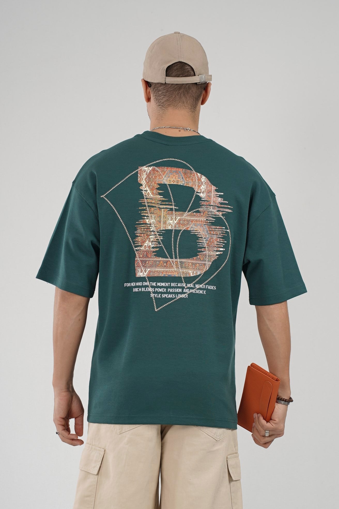 Nakış Detaylı Baskılı Erkek Oversize Kalıp Tişört