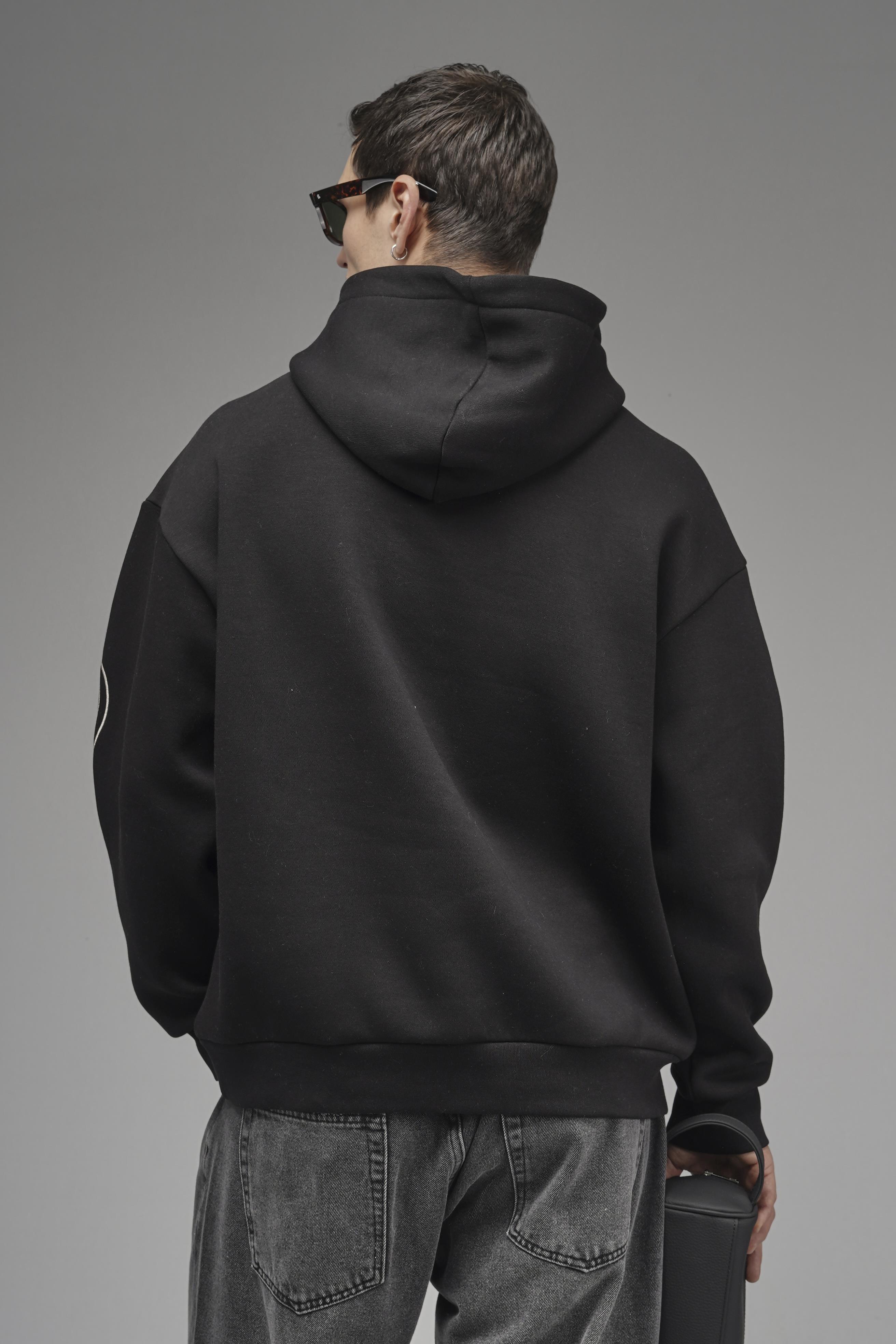 Nakış Detaylı Oversize Kalıp Kapüşonlu Sweatshirt