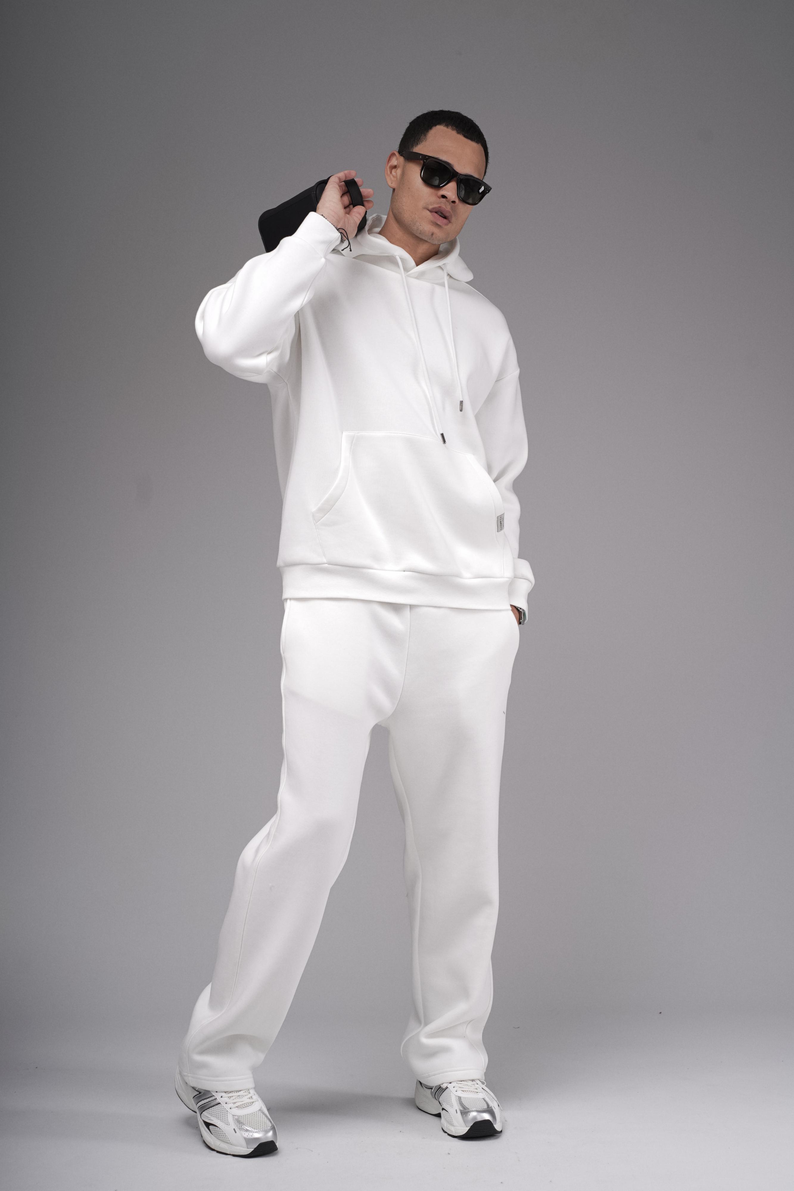 Oversize Kalıp Kanguru Cepli Kapuşonlu Düz Alt Üst Takım