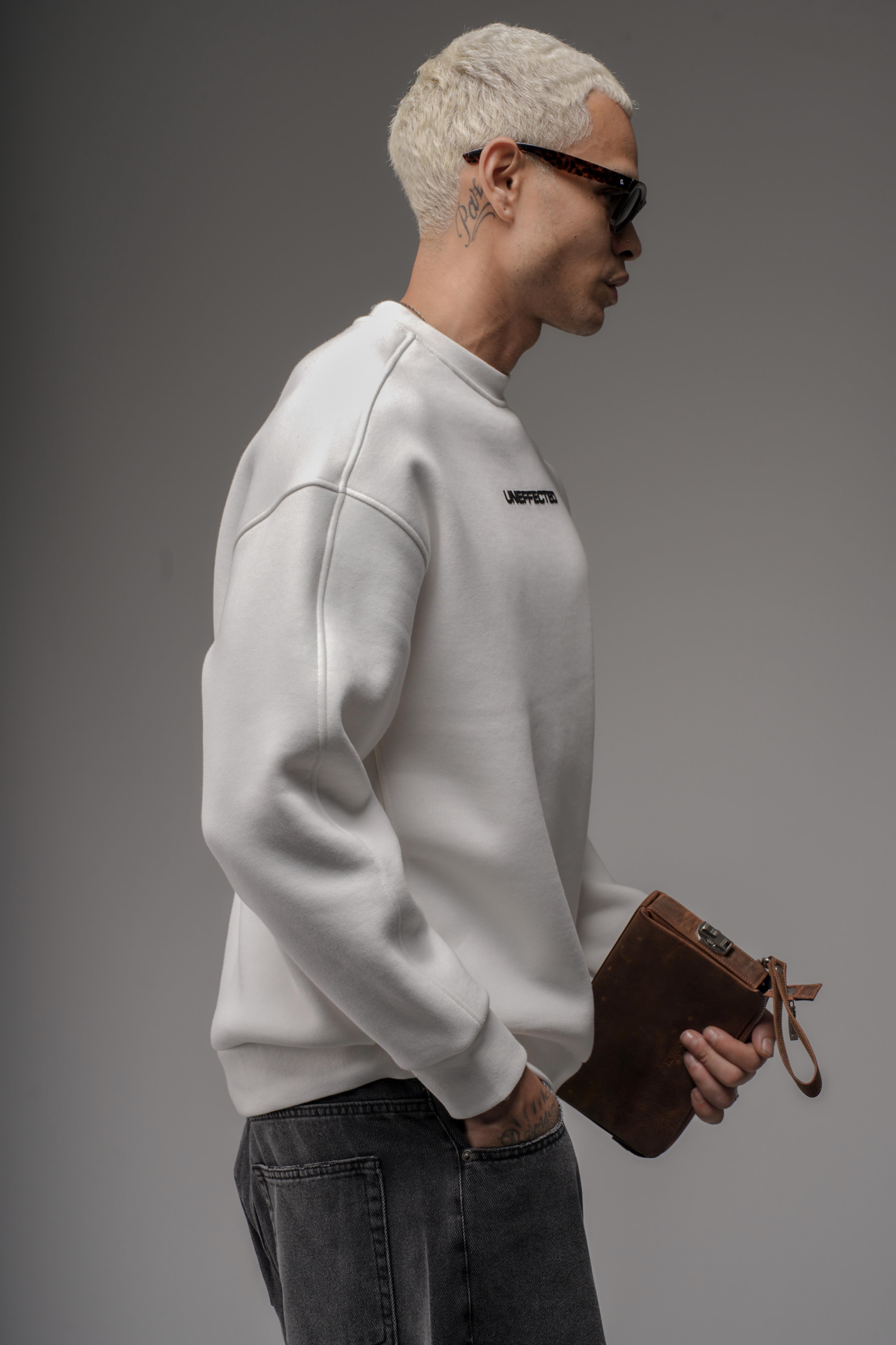 Oversize Kalıp UNEFFECTED Baskılı Sweatshirt