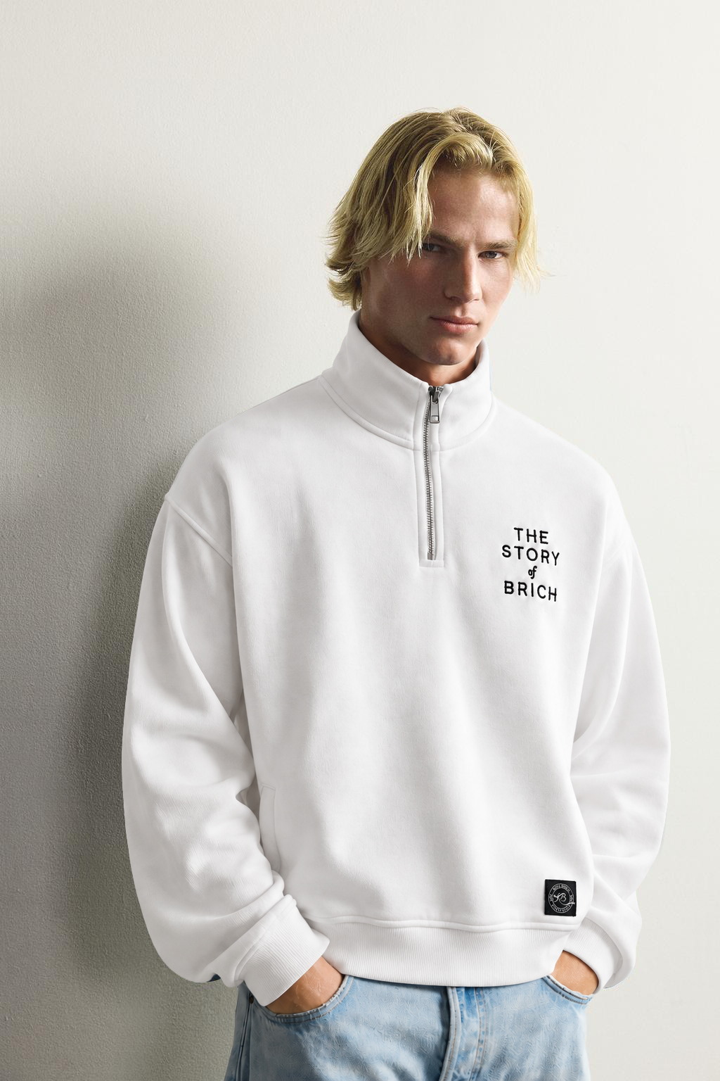 Yarım Fermuarlı Dik Yaka Nakışlı Şardonlu Oversize Sweatshirt