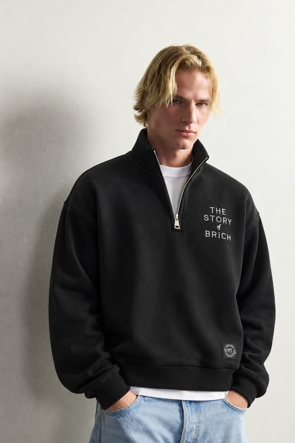 Yarım Fermuarlı Dik Yaka Nakışlı Şardonlu Oversize Sweatshirt