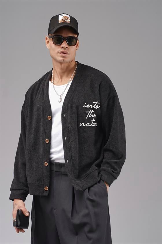 Düğmeli Nakış Detaylı Oversize Kalıp Erkek Hırka