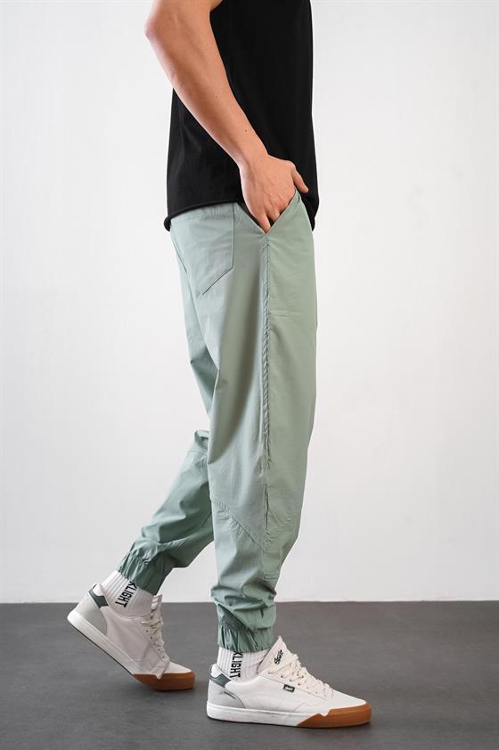 Erkek Relax Fit Kalıp Lastikli Paça Jogger Pantolon