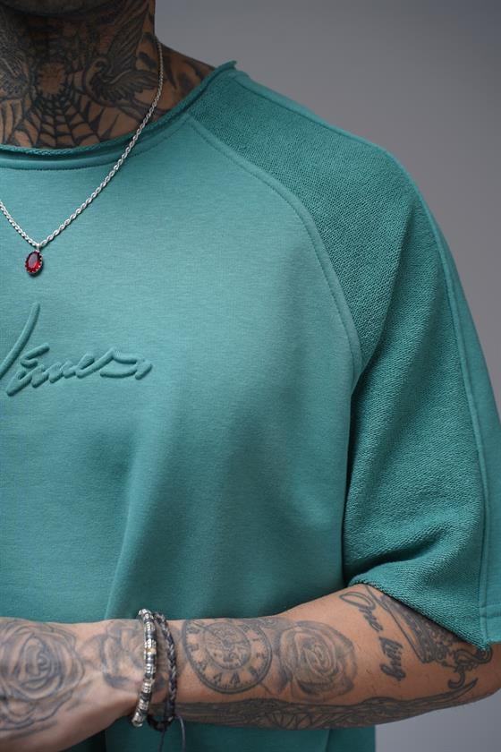 Kabartma Baskılı Garni Detaylı Reglan Kol Oversize Kalıp Unisex Tişört