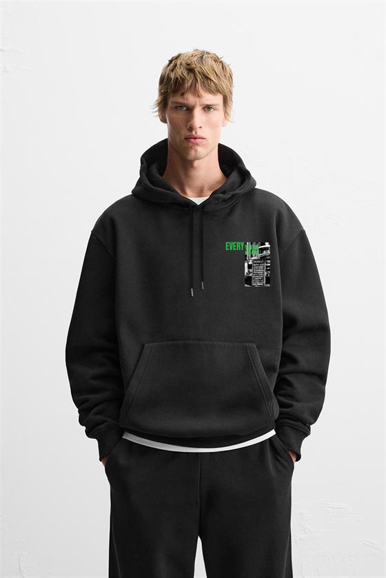 Kapuşonlu Everything Baskılı Oversize Kalıp Hoodie