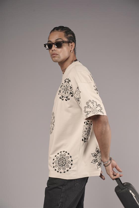 Nakış Detaylı Oversize Kalıp Unisex Tişört
