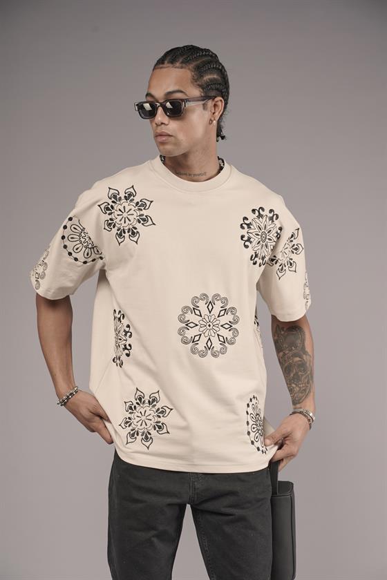 Nakış Detaylı Oversize Kalıp Unisex Tişört