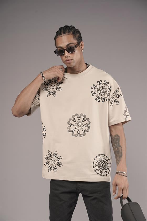 Nakış Detaylı Oversize Kalıp Unisex Tişört