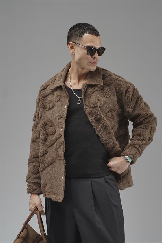 Önü Çıtçıt Kapamalı Kingbrich Yazılı Gömlek Yaka Peluş