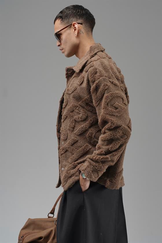 Önü Çıtçıt Kapamalı Kingbrich Yazılı Gömlek Yaka Peluş