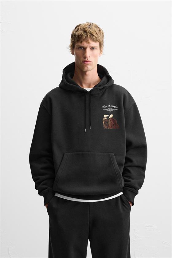 Önü ve Arkası DTF Baskılı Kanguru Cepli Oversize Kalıp Unisex Hoodie