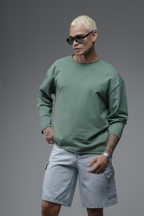 Pis Yaka Oversize Kalıp Düz Sweatshirt