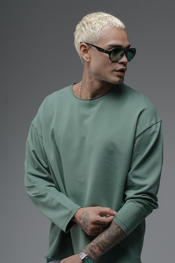 Pis Yaka Oversize Kalıp Düz Sweatshirt