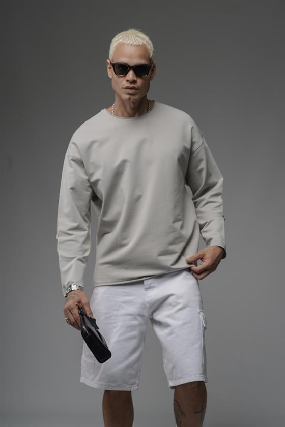 Pis Yaka Oversize Kalıp Düz Sweatshirt