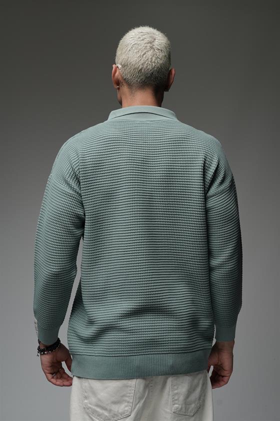 Polo Yaka Yarım Fermuarlı Oversize Kalıp Triko Kazak